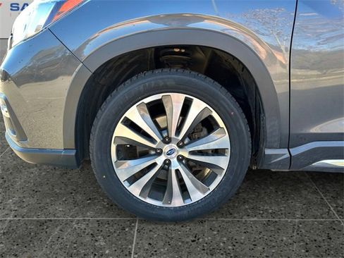 Used 2019 Subaru Ascent Limited image 14
