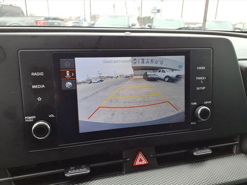 Used 2023 Kia Sportage LX image 23