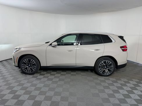 Used 2026 BMW X3 xDrive30i w/ Premium Package AWD/4WD image 2