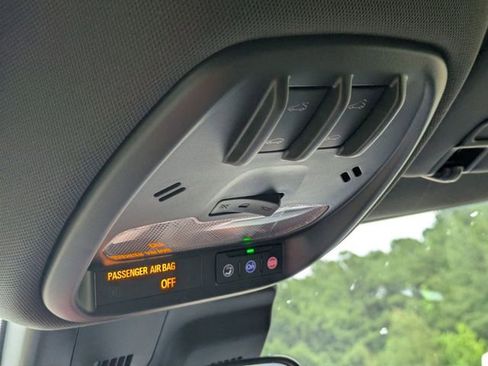 New 2026 Chevrolet Trax RS w/ Sunroof Package FWD image 22