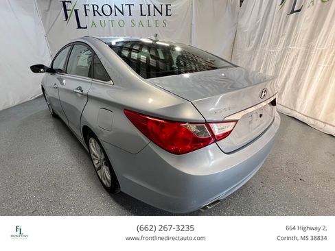 Used 2011 Hyundai Sonata SE w/ Navigation & Sunroof Pkg 4 image 5