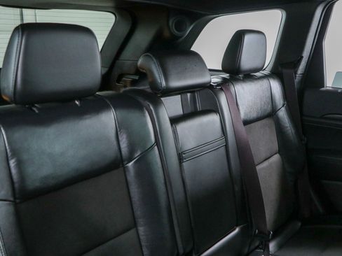 Used 2021 Jeep Grand Cherokee Laredo X AWD/4WD image 28