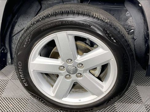 Used 2013 Jeep Compass Limited w/ Sun/Sound Group FWD image 12