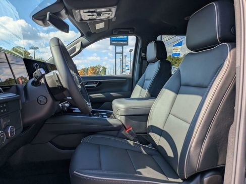 New 2026 Chevrolet Tahoe Premier image 14