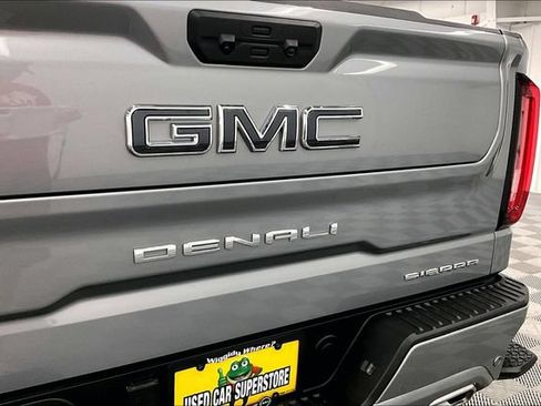 Used 2024 GMC Sierra 1500 Denali Ultimate AWD/4WD image 9