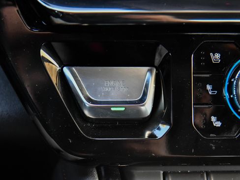 Used 2022 GMC Sierra 1500 AT4 w/ AT4 Premium Package image 39