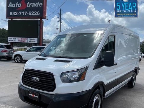 Used 2019 Ford Transit 250 148 Medium Roof RWD image 1