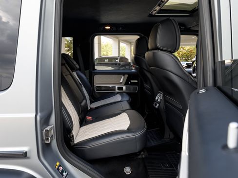 Used 2024 Mercedes-Benz G 63 AMG 4MATIC image 31