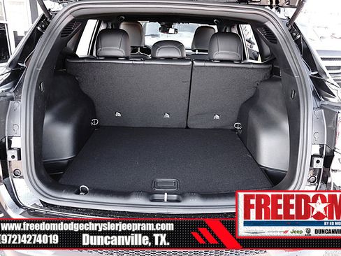 New 2026 Jeep Compass Latitude image 45