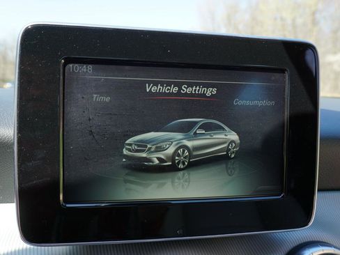 Used 2015 Mercedes-Benz CLA 250 image 18