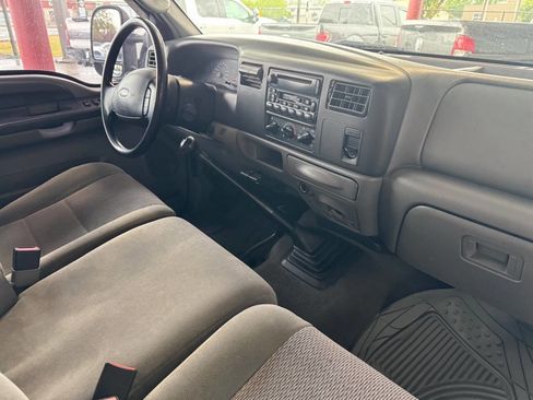 Used 2004 Ford F250 XLT AWD/4WD image 9