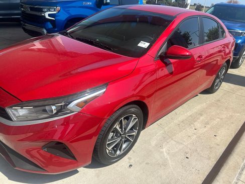 Used 2024 Kia Forte LXS FWD image 1