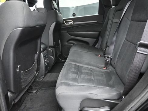 Used 2014 Jeep Grand Cherokee Laredo w/ All Weather Capability Group AWD/4WD image 12