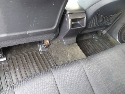 Used 2012 Subaru Outback 2.5i w/ Alloy Wheel Pkg image 24