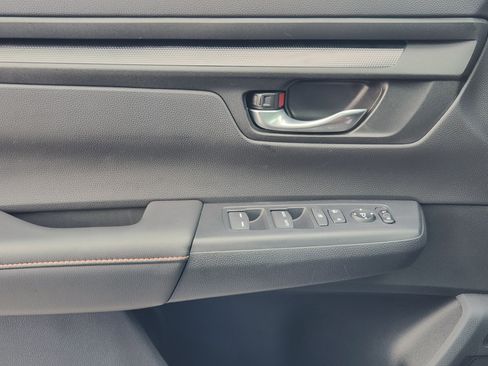 Certified 2025 Honda CR-V Sport image 23
