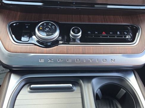 New 2027 Ford Expedition King Ranch AWD/4WD image 23