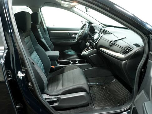 Used 2017 Honda CR-V LX image 12