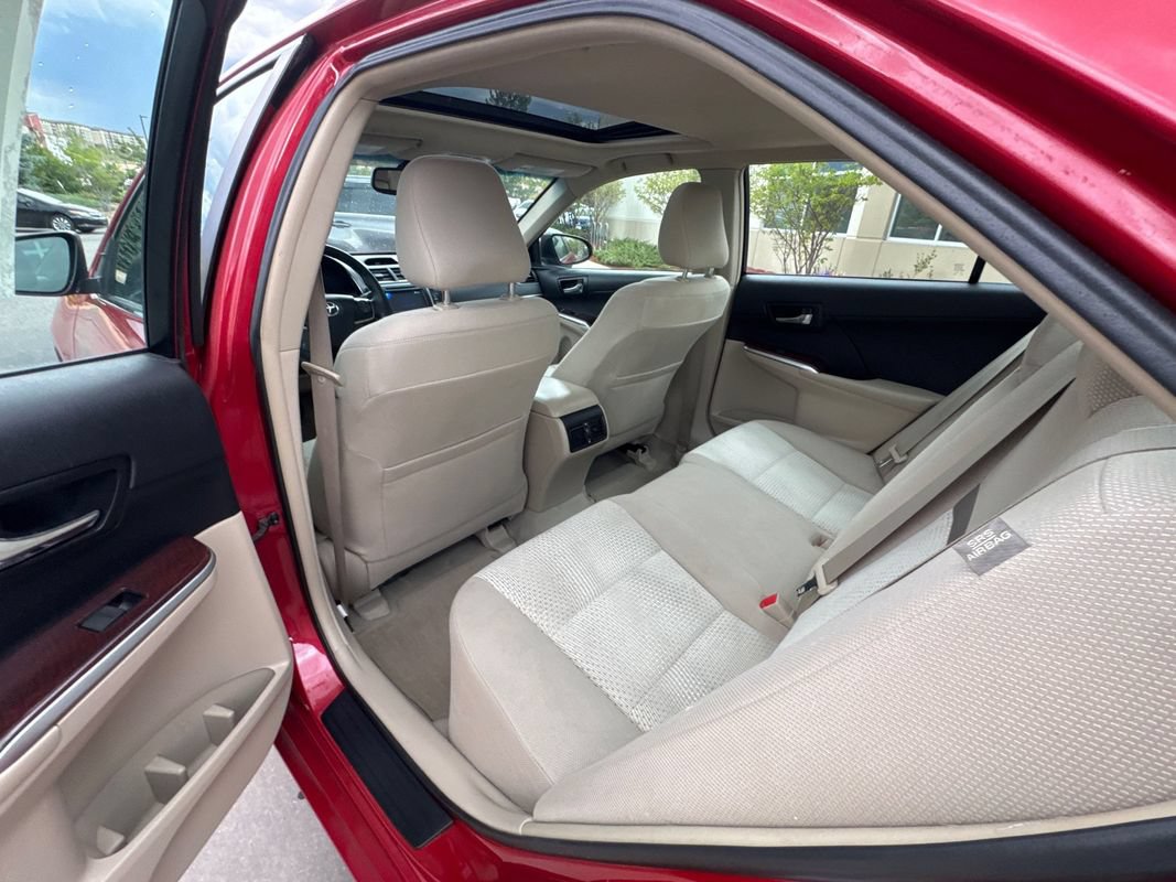 Used 2013 Toyota Camry XLE FWD image 22