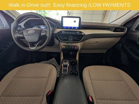 Used 2022 Ford Escape SE FWD image 15