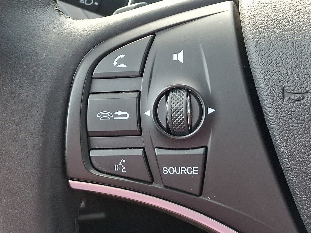 Certified 2020 Acura MDX w/ Technology Package AWD/4WD image 23