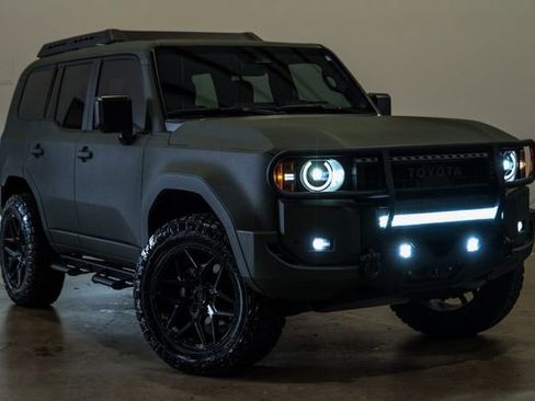 Used 2025 Toyota Land Cruiser 1958 image 2