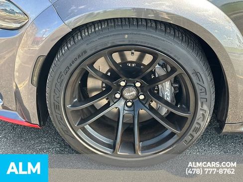 Used 2022 Dodge Charger Scat Pack w/ Dynamics Package RWD image 12