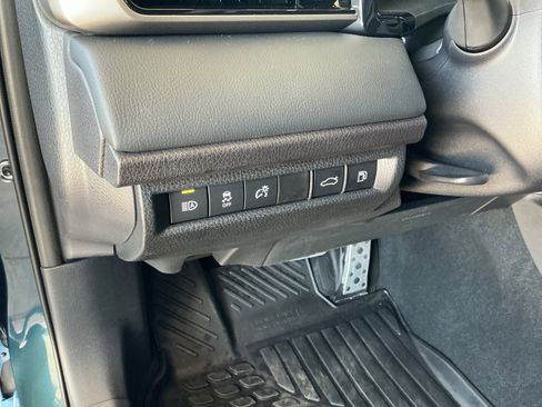 Certified 2025 Toyota Camry XSE image 30