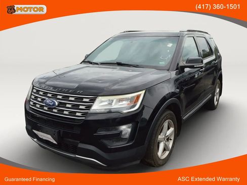 Used 2016 Ford Explorer XLT w/ Equipment Group 202A AWD/4WD image 1