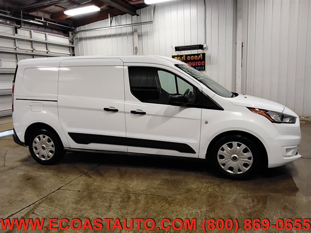 Used 2023 Ford Transit Connect XLT FWD image 2