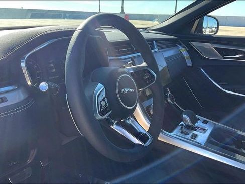 New 2024 Jaguar XF R-Dynamic SE image 7