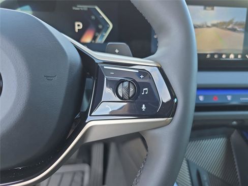 Used 2025 BMW X3 xDrive30i w/ Convenience Package image 33