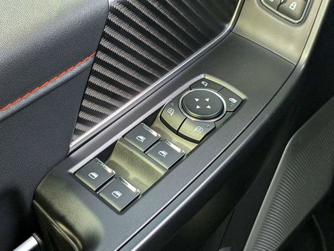 Used 2025 Ford F150 Raptor AWD/4WD image 28