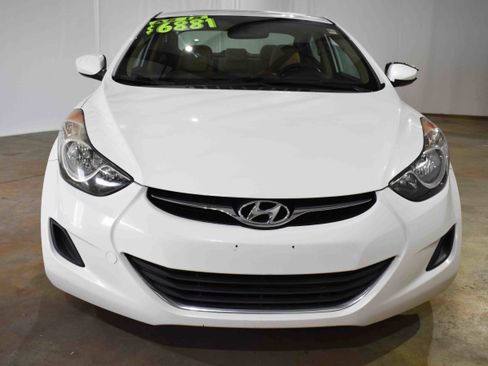 Used 2013 Hyundai Elantra GLS image 4