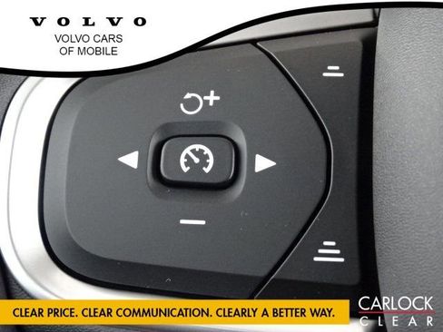 Used 2023 Volvo XC60 B5 Core w/ Climate Package image 15