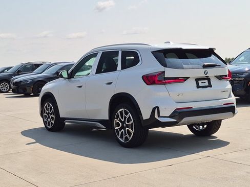 New 2027 BMW X1 xDrive28i AWD/4WD image 9