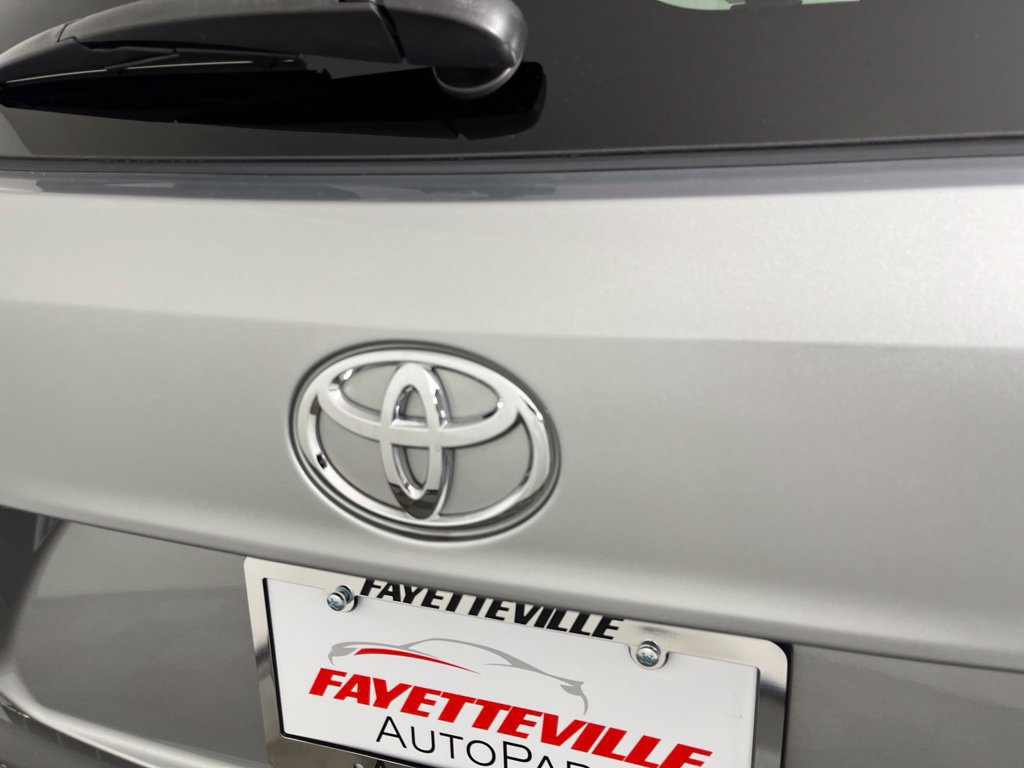 Used 2023 Toyota Highlander XSE FWD image 15