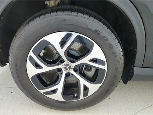 Used 2025 Mercedes-Benz GLC 350e GLC 350e image 62