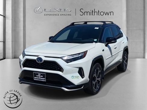 Used 2022 Toyota RAV4 XSE w/ Premium Package AWD/4WD image 8