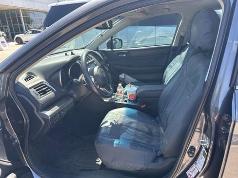 Used 2018 Subaru Outback 2.5i Limited AWD/4WD image 11