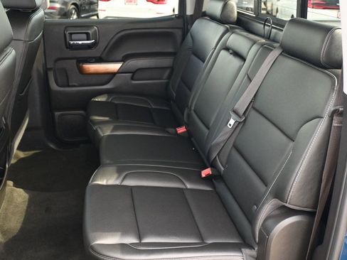 Used 2018 Chevrolet Silverado 1500 LTZ w/ Texas Edition RWD image 15