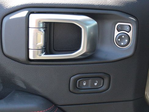 New 2026 Jeep Gladiator Rubicon image 7