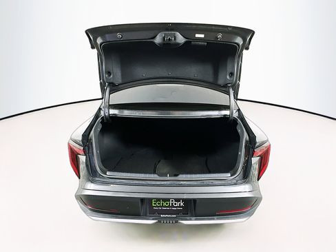 Used 2025 Kia K4 LX image 26