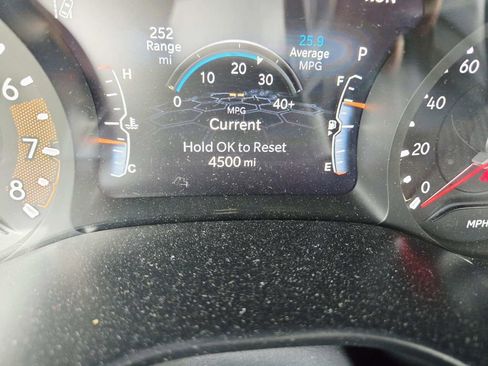 Certified 2025 Jeep Compass Latitude w/ Sun & Sound Group image 23