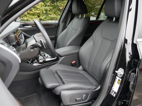 Used 2024 BMW X3 xDrive30i image 36