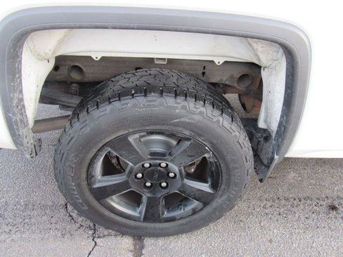 Used 2019 GMC Sierra 1500 Limited w/ Elevation Edition image 9