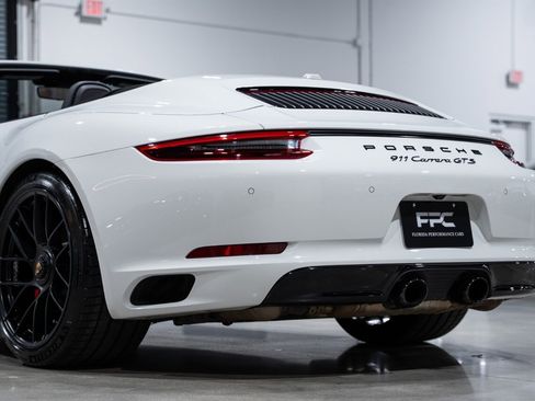 Used 2018 Porsche 911 Carrera GTS RWD image 19