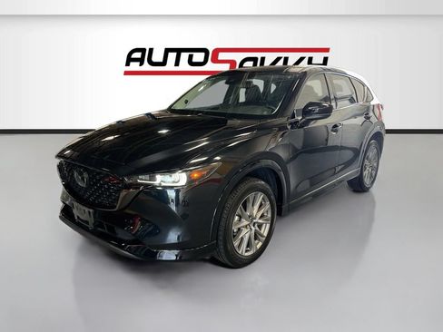 Used 2024 MAZDA CX-5 AWD 2.5 S w/ Premium Package image 3