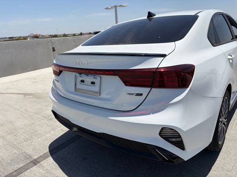 Used 2023 Kia Forte GT-Line w/ GT-Line Premium Package FWD image 4