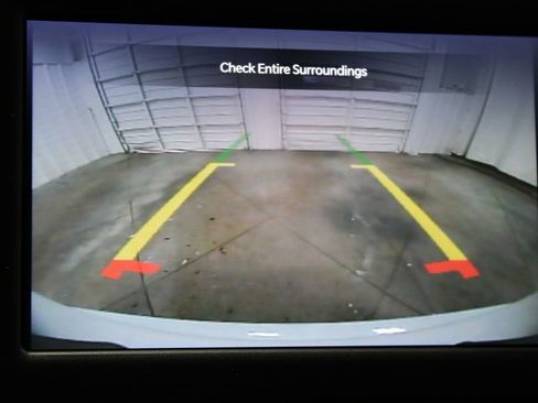 Used 2023 Chrysler Voyager LX FWD image 43