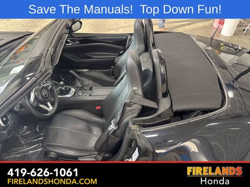 Used 2022 MAZDA MX-5 Miata Grand Touring w/ Weather Package image 38